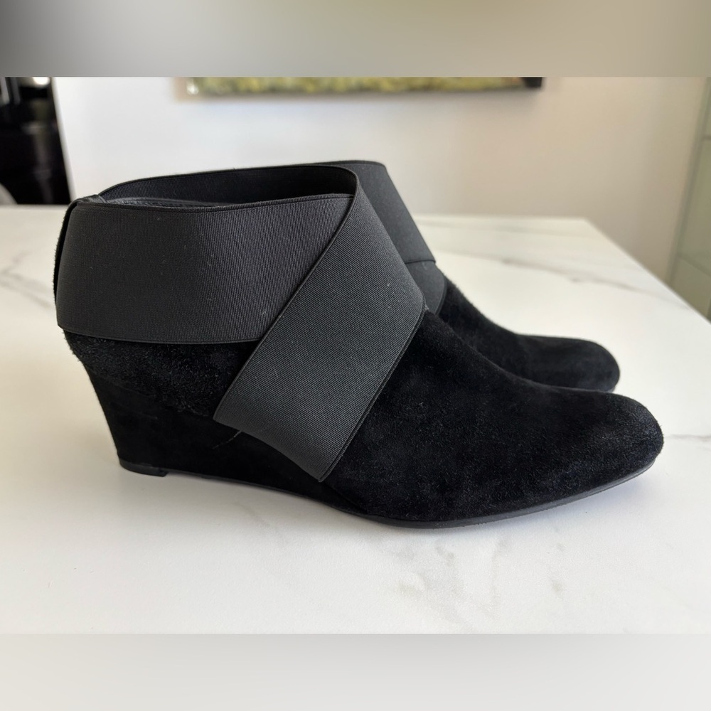 Stuart Weitzman black suede wedge booties with elastic straps size 8 - Picture 2 of 12